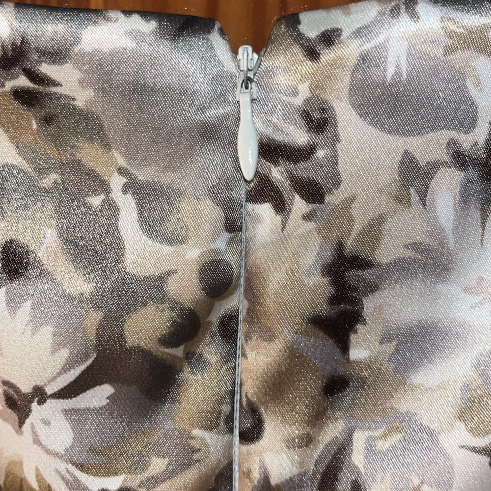 EUC Womens London Times Satin Dress - Picture 5 of 9